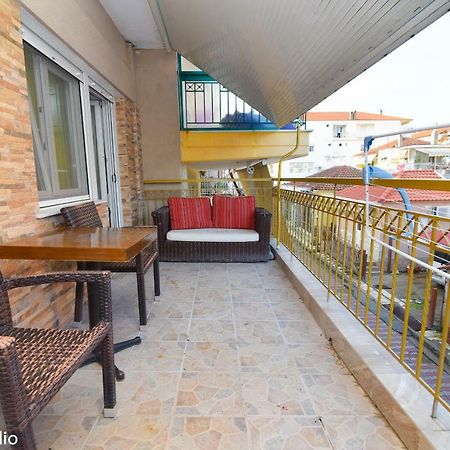 Menios Apartments And Studios Nea Kallikrateia Esterno foto