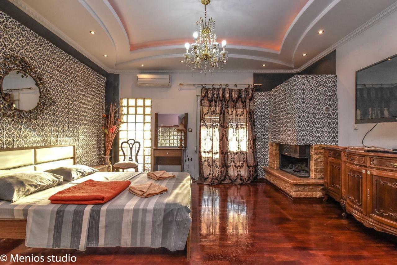 Menios Apartments And Studios Nea Kallikrateia Esterno foto